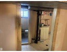 11444 97 St Nw, Edmonton, AB T5G1X5 Photo 44