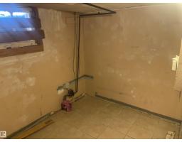 11444 97 St Nw, Edmonton, AB T5G1X5 Photo 38