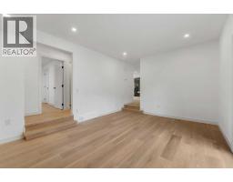 816 Lake Ontario Drive Se, Calgary, AB T2J3J9 Photo 14