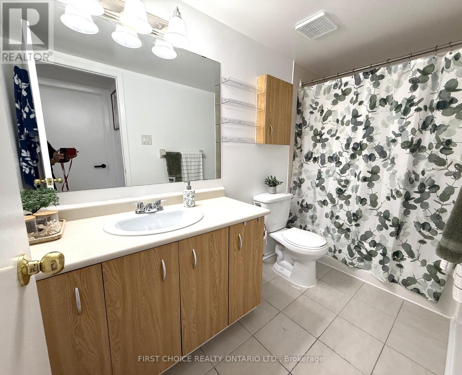 #316 345 CENTRUM BOULEVARD - 16