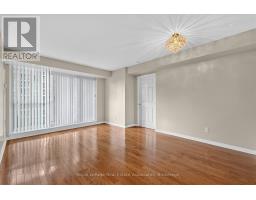 908 - 7 Michael Power Place, Toronto, ON M9A0A4 Photo 7
