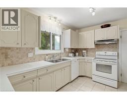 Sunroom - 31 Valerie Drive, St  Catharines, ON L2T3G3 Photo 10