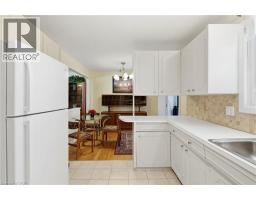 Living room - 31 Valerie Drive, St  Catharines, ON L2T3G3 Photo 11