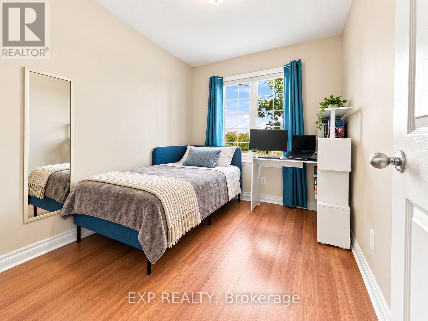 #223 90 EDENVALE DRIVE - Image 34