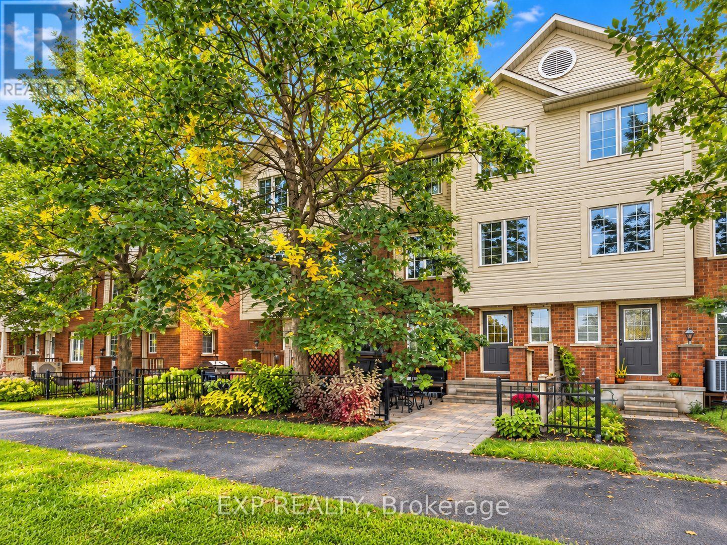 #223 90 EDENVALE DRIVE - 44