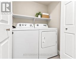 Bathroom - 223 - 90 Edenvale Drive, Ottawa, ON K2K3N8 Photo 9