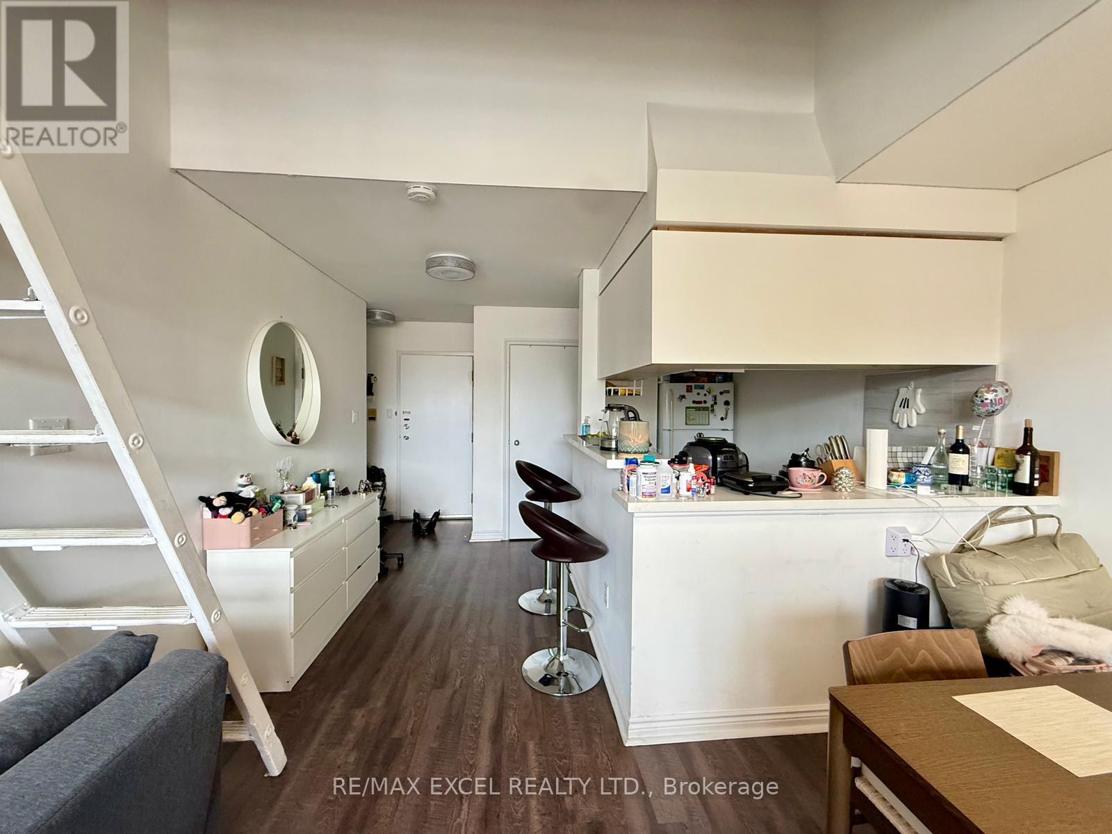 305 - 666 ST CLAIR AVENUE W, Toronto (Humewood-Cedarvale) — photo 11