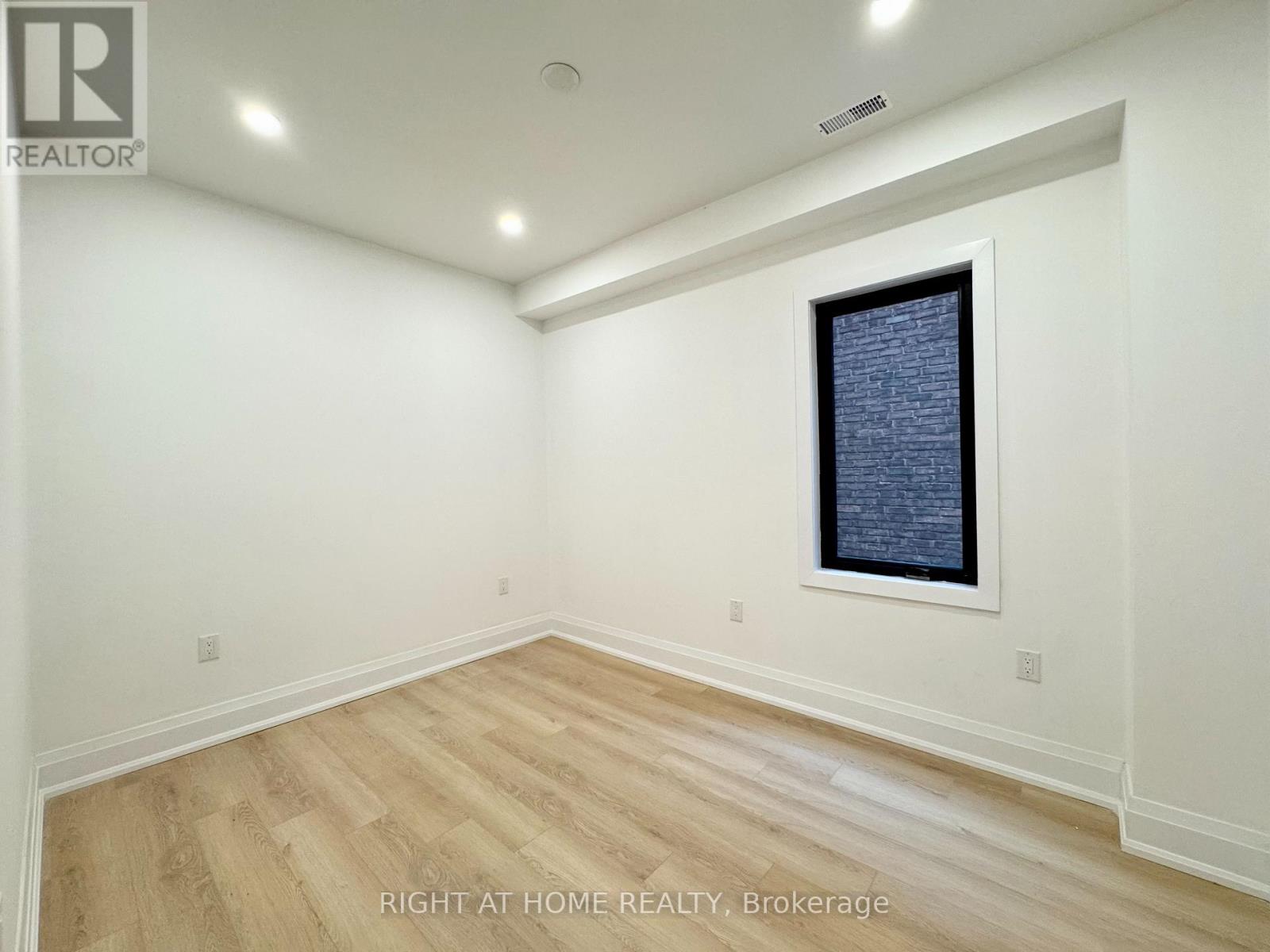 #2 - 151 GLEDHILL AVENUE, Toronto (Woodbine-Lumsden) — photo 8