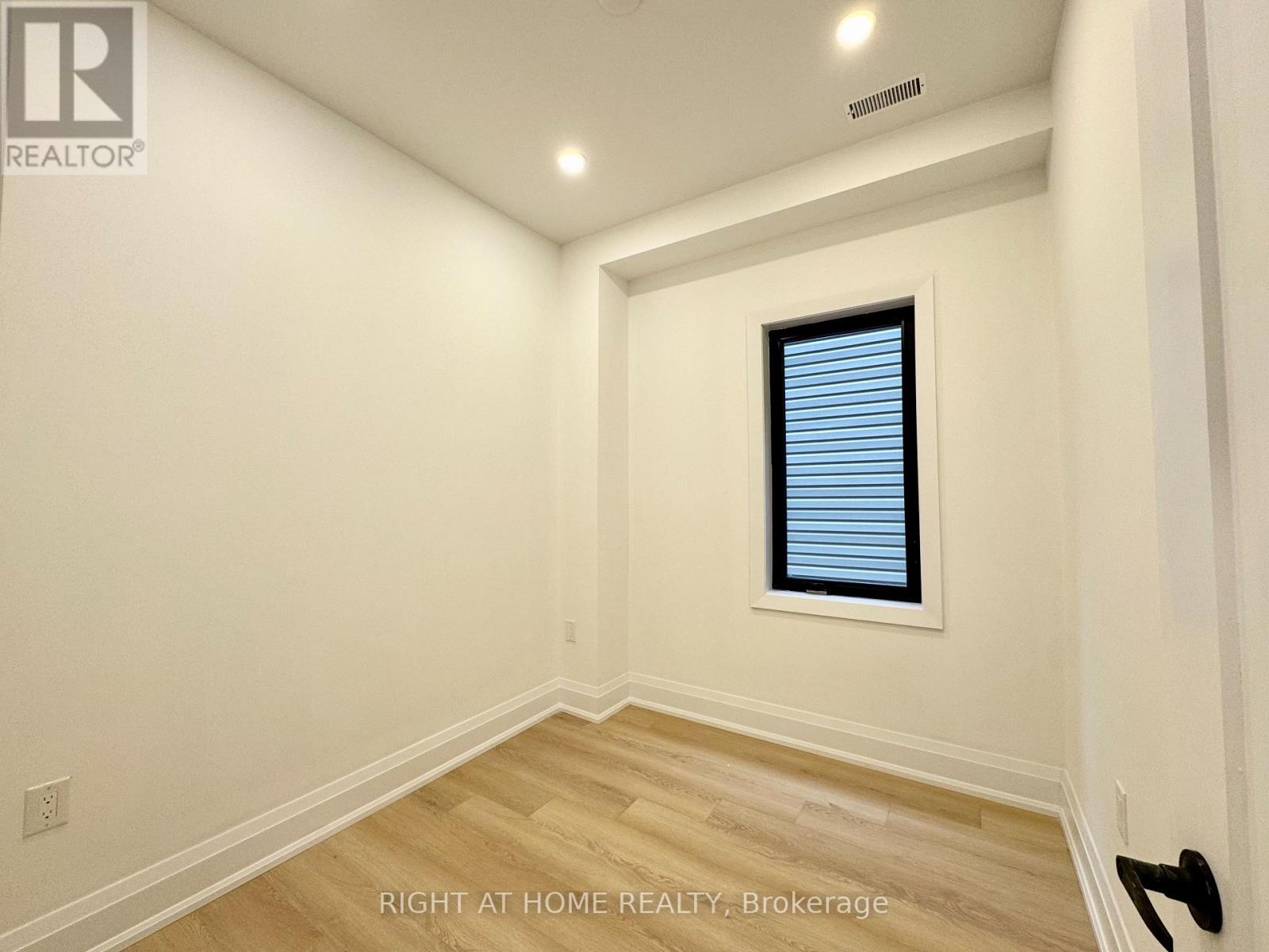 #2 - 151 GLEDHILL AVENUE, Toronto (Woodbine-Lumsden) — photo 9