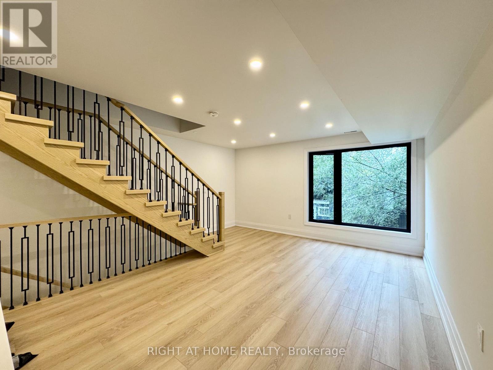 #4 - 151 GLEDHILL AVENUE, Toronto (Woodbine-Lumsden) — photo 6