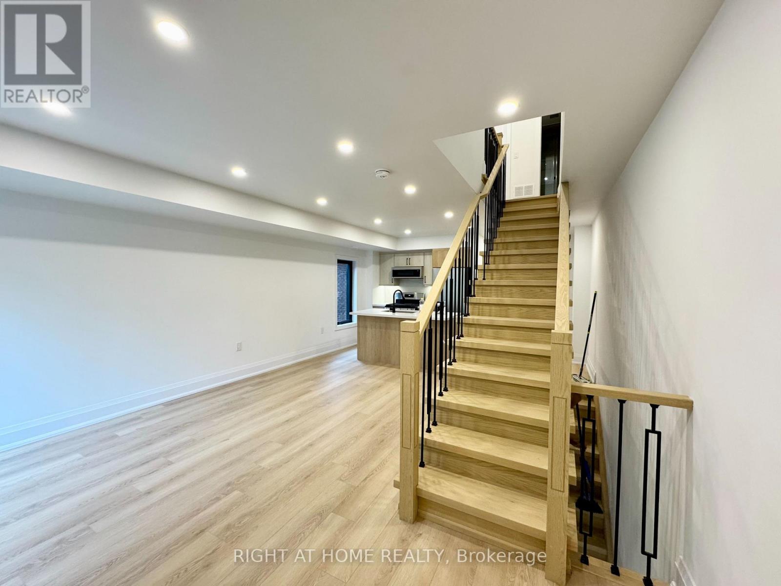 #4 - 151 GLEDHILL AVENUE, Toronto (Woodbine-Lumsden) — photo 8
