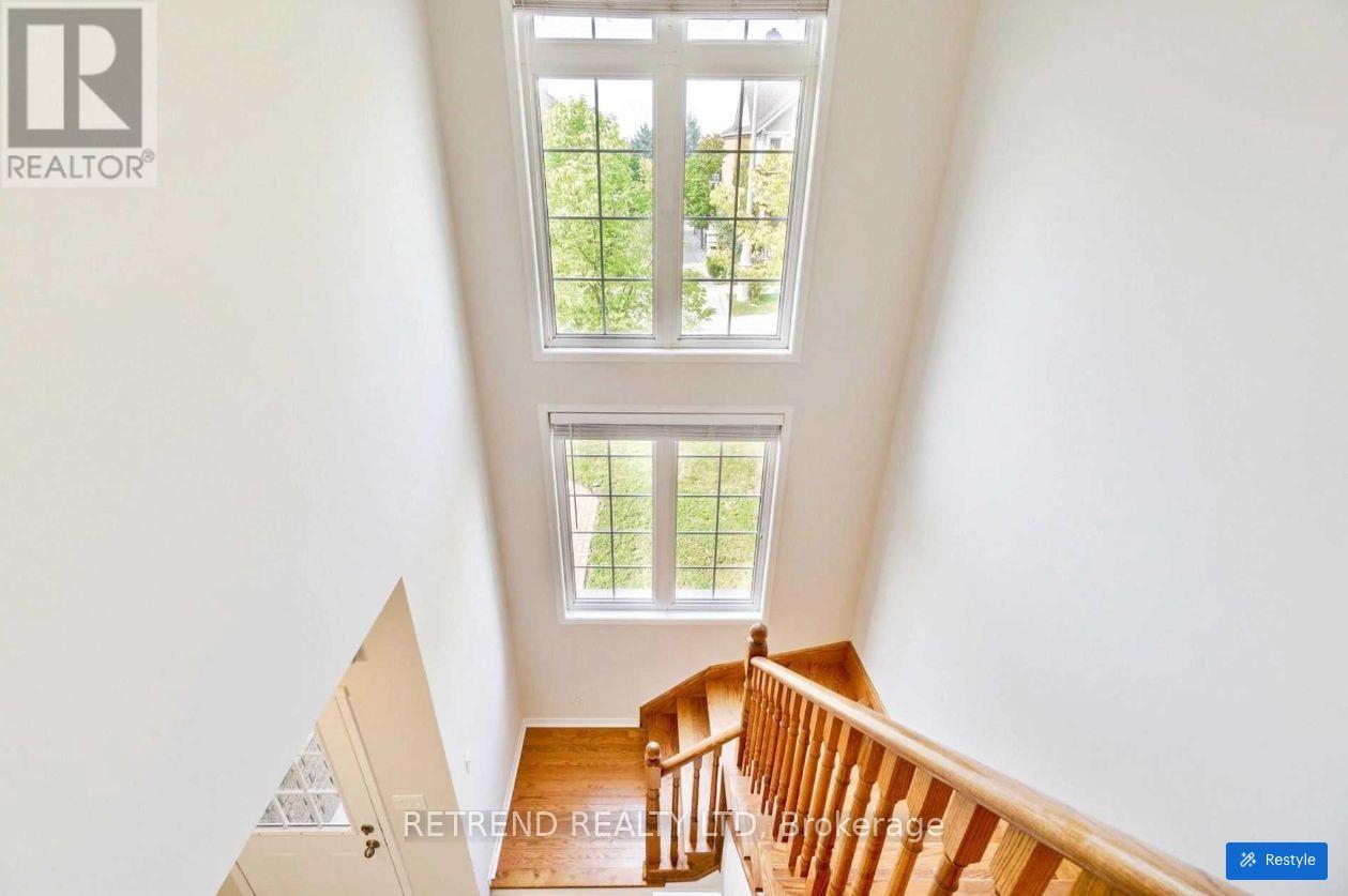 23 THOMAS LEGGE CRESCENT - 2