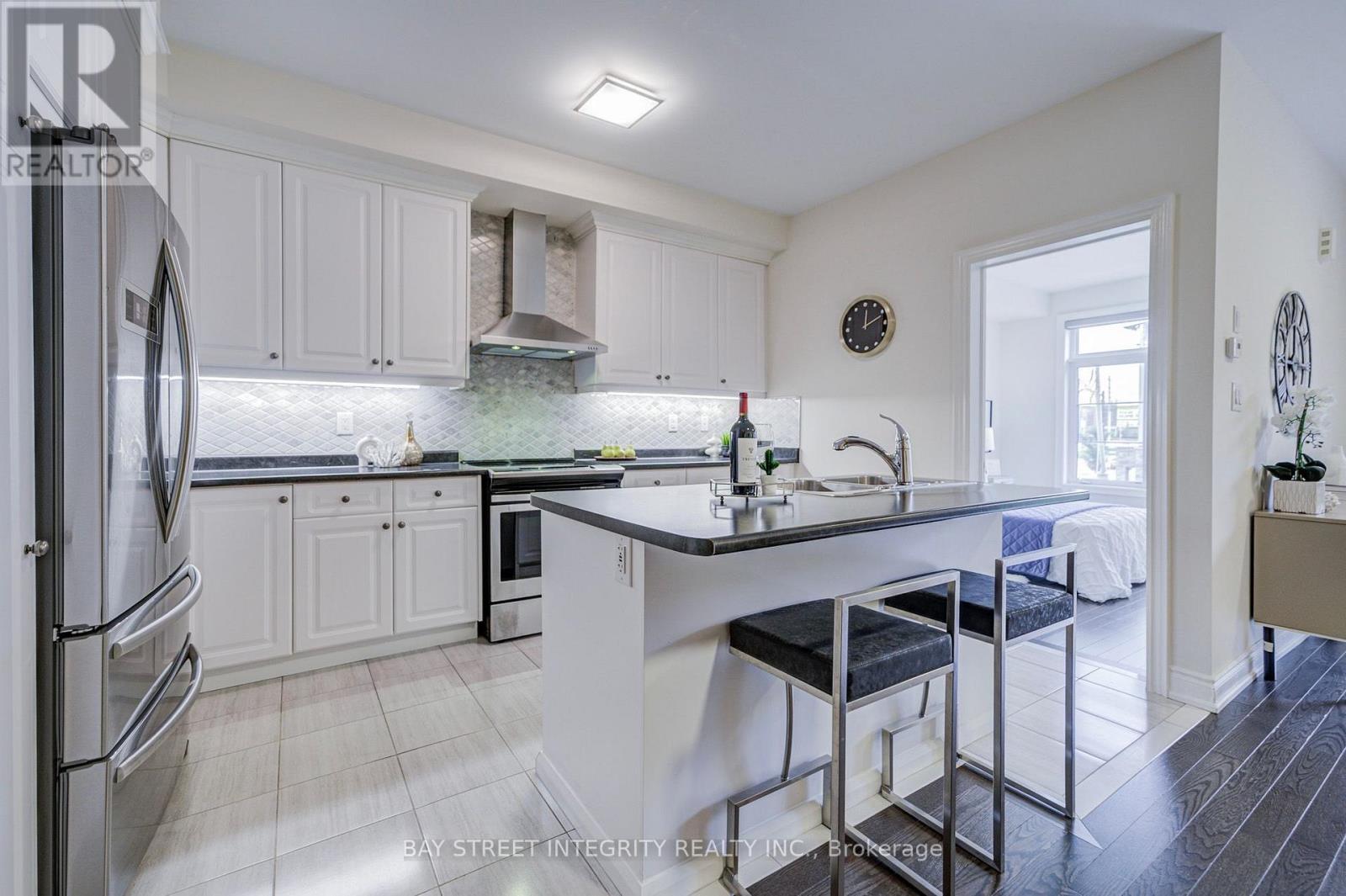 202 VIVANT STREET - 14