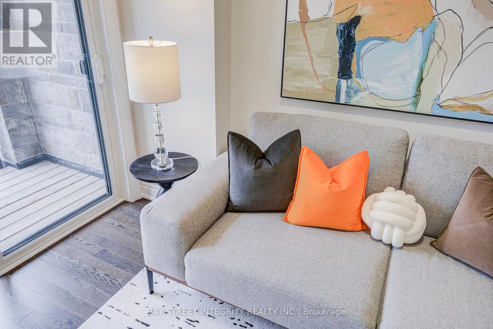 202 VIVANT STREET - 23