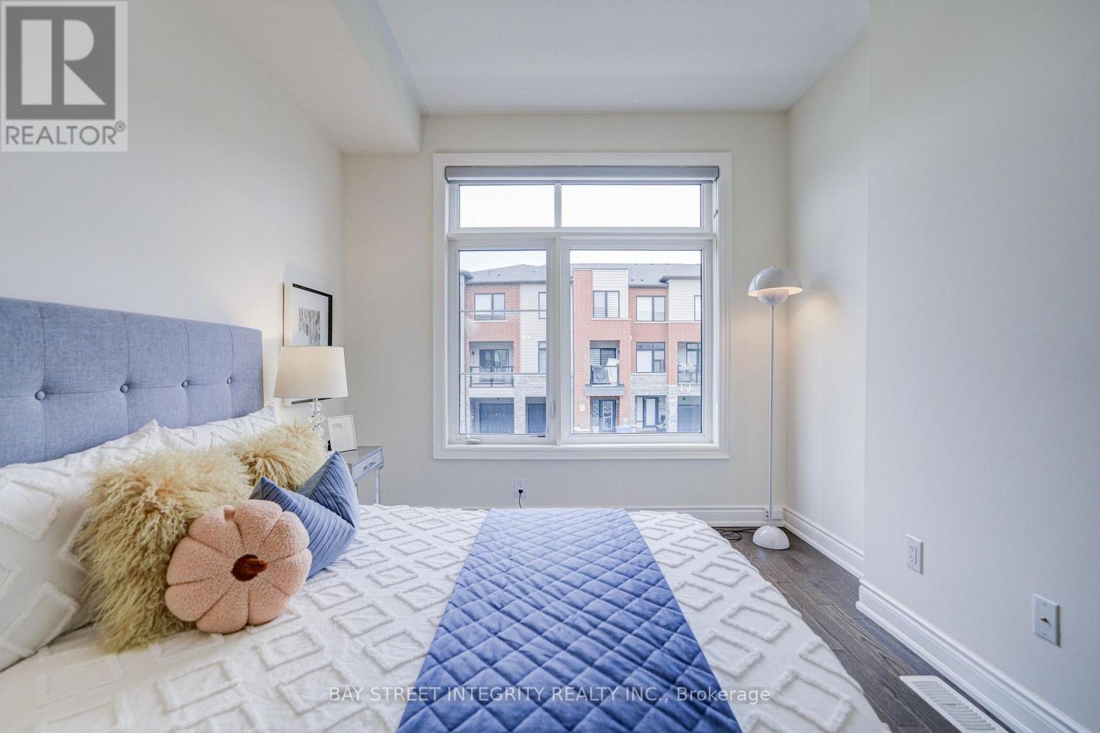 202 VIVANT STREET - Image 27