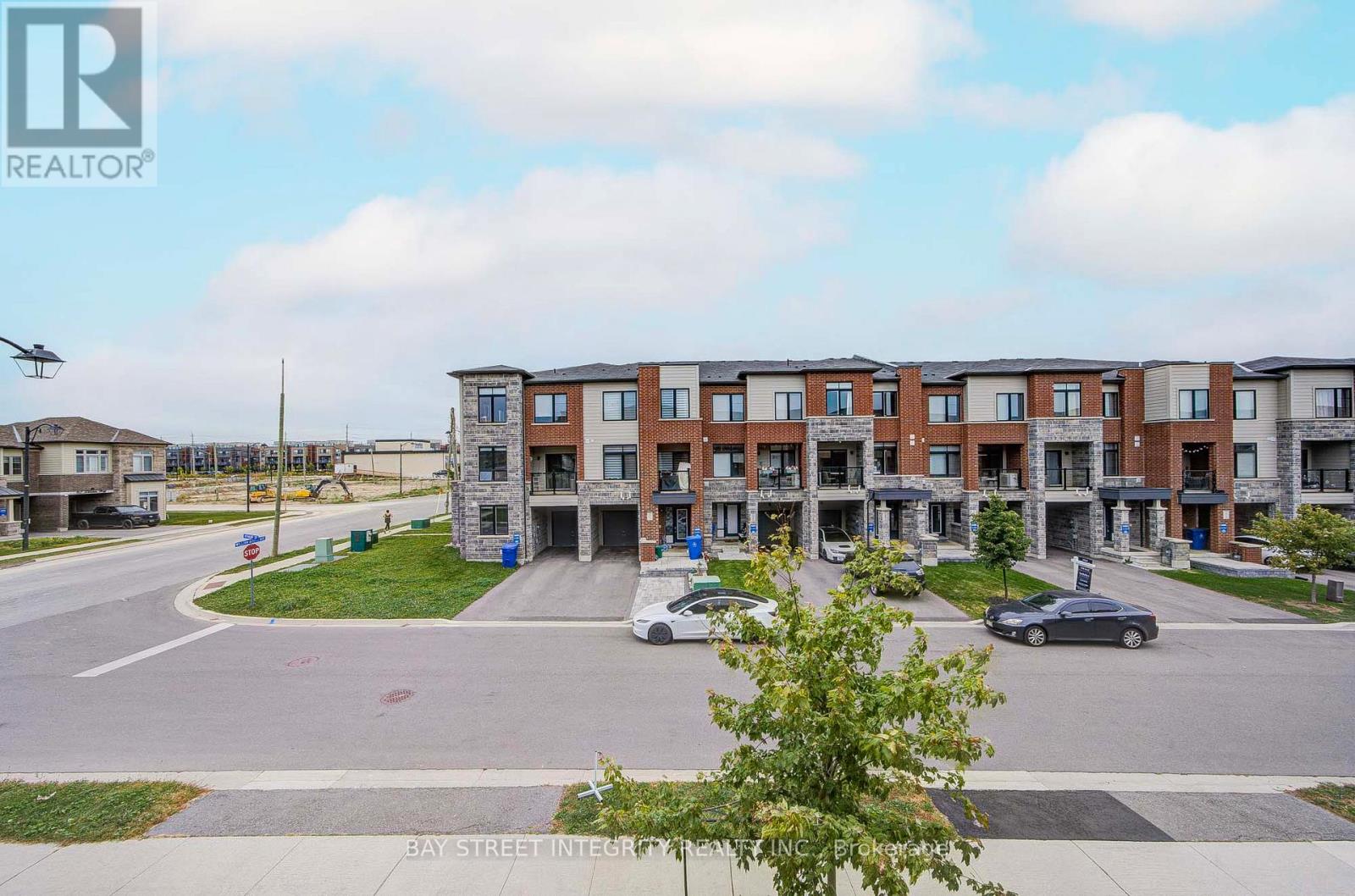 202 VIVANT STREET - 31