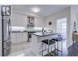 202 Vivant Street, Newmarket, ON L3X0K7 Photo 14