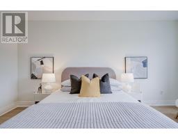 202 Vivant Street, Newmarket, ON L3X0K7 Photo 37