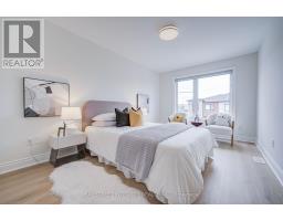 202 Vivant Street, Newmarket, ON L3X0K7 Photo 39