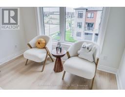 202 Vivant Street, Newmarket, ON L3X0K7 Photo 42