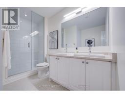 202 Vivant Street, Newmarket, ON L3X0K7 Photo 44
