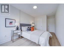 202 Vivant Street, Newmarket, ON L3X0K7 Photo 45