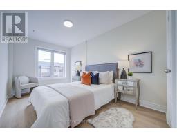 202 Vivant Street, Newmarket, ON L3X0K7 Photo 47