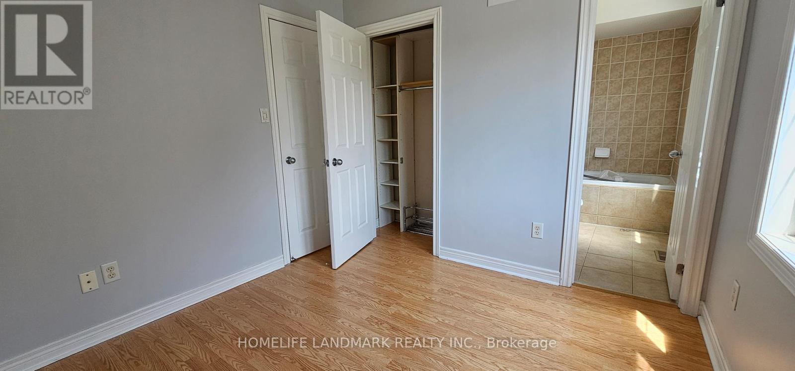 COACH - 109 NORTHVALE ROAD, Markham (Cornell) — photo 7