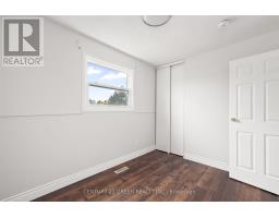Bedroom 4 - 15 Lady Stewart Boulevard, Brampton, ON L6S3Y2 Photo 15