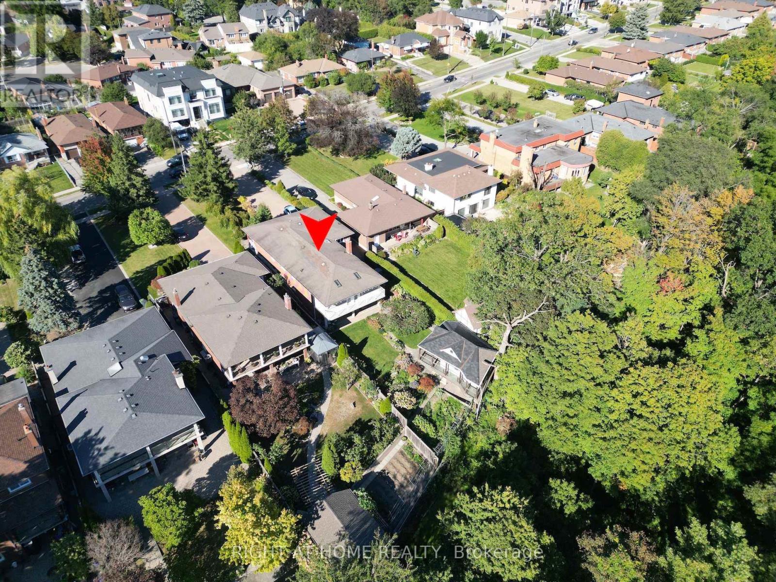 397 Maple Leaf Drive, Toronto, ON photo 43