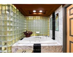 397 Maple Leaf Drive, Toronto, ON M6L1P4 Photo 24