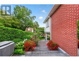 Bedroom 3 - 397 Maple Leaf Drive, Toronto, ON M6L1P4 Photo 6