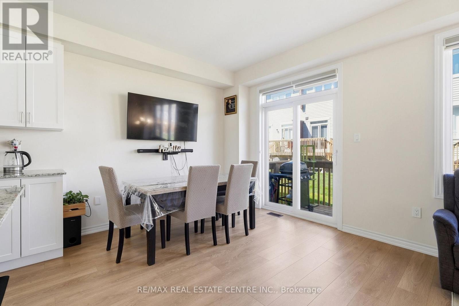 150 MCGILL AVENUE - 12