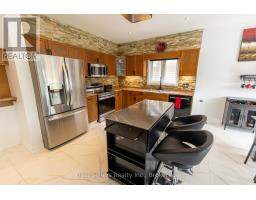 214 Cardinal Crescent, Welland, ON L3C0B1 Photo 15