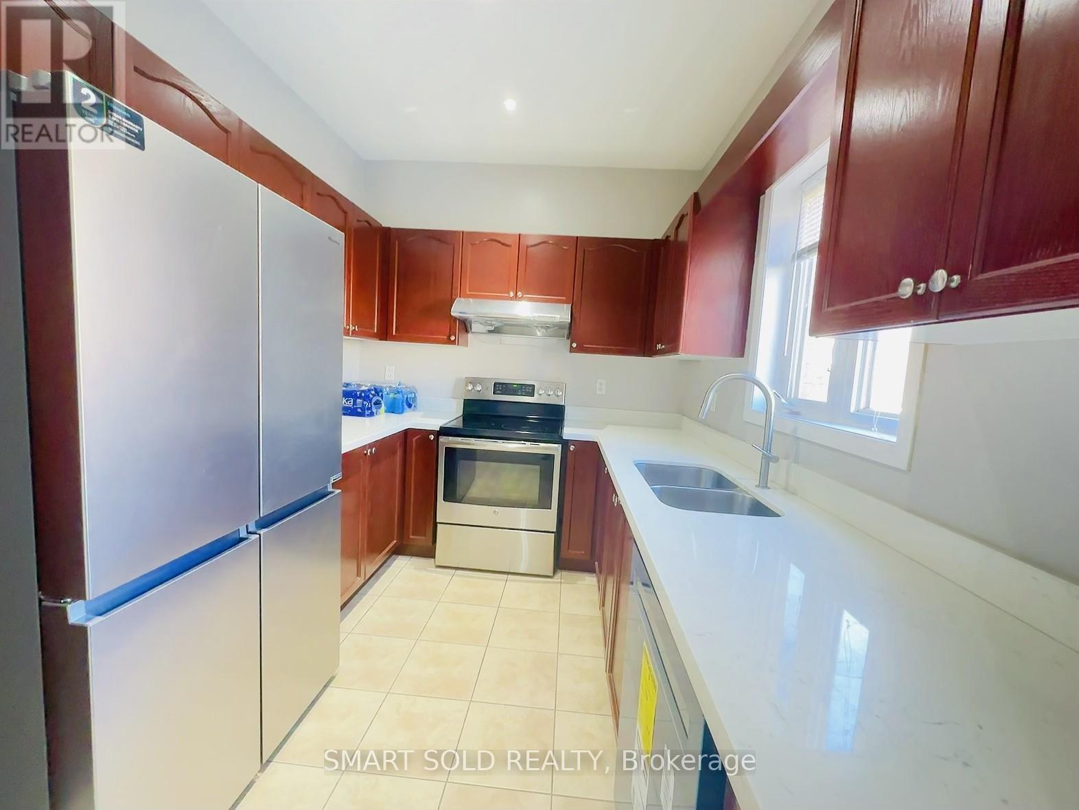 80 GREENSTEM CRESCENT, Hamilton (Winona Park) — photo 7