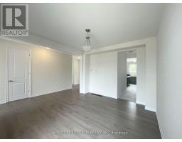 16 Rosanne Circ, Wasaga Beach, ON L9Z0L4 Photo 11