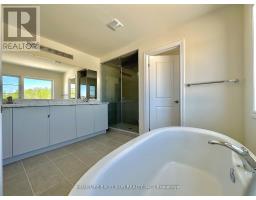 16 Rosanne Circ, Wasaga Beach, ON L9Z0L4 Photo 20