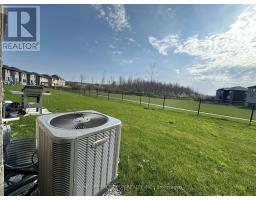 16 Rosanne Circ, Wasaga Beach, ON L9Z0L4 Photo 41