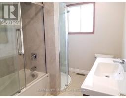 Main - 191 Pleasant Avenue, Toronto, ON M2M1M4 Photo 10