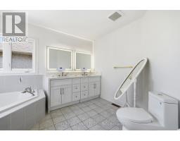 166 Tower Hill Road, Richmond Hill, ON L4E4M1 Photo 19