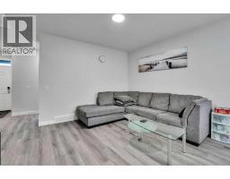 Primary Bedroom - 101 Corner Ridge Mews Ne, Calgary, AB T3N1X4 Photo 9