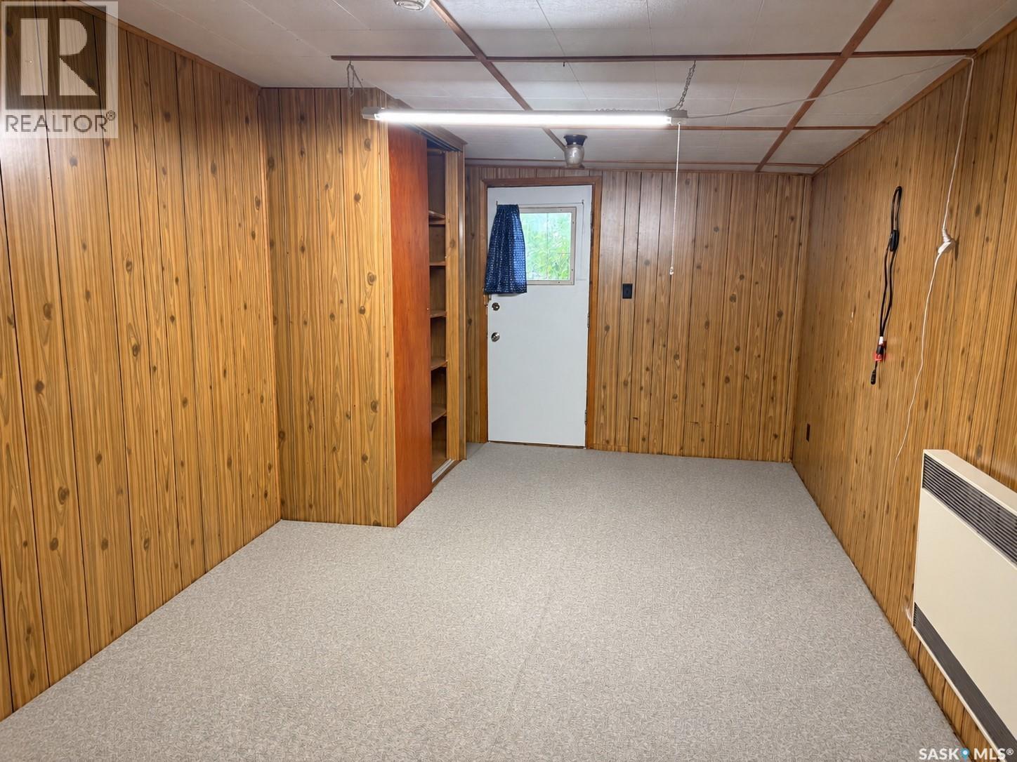 425 Park AVENUE, Outlook — photo 4