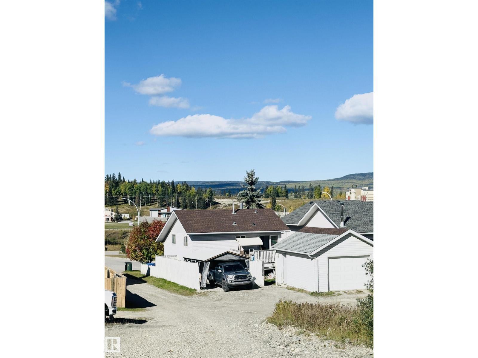 289 Tocher AV - 34