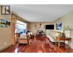 4pc Bathroom - 264 Willowmere Close, Chestermere, AB T1X1R3 Photo 8