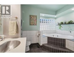 2515 19a Street Sw, Calgary, AB T2T4Z1 Photo 13