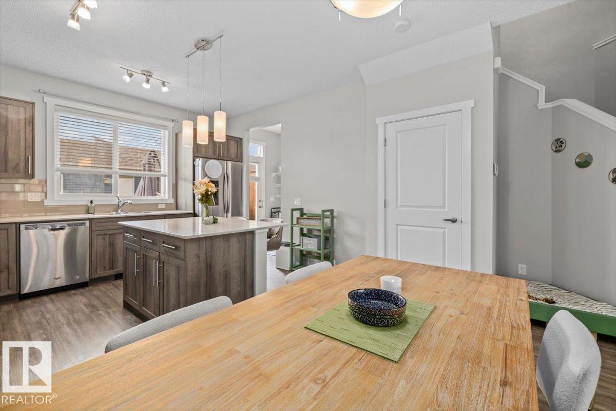 2675 Maple Way NW - 10