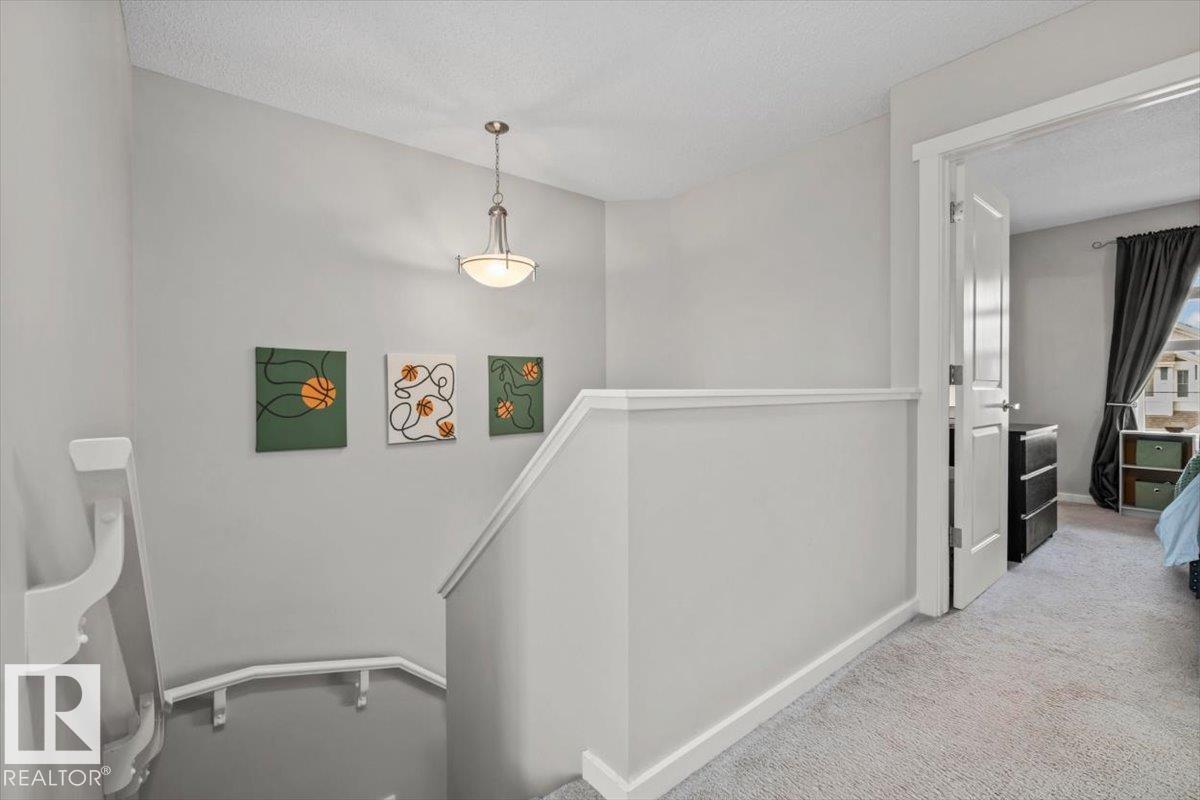 2675 Maple Way NW - 19