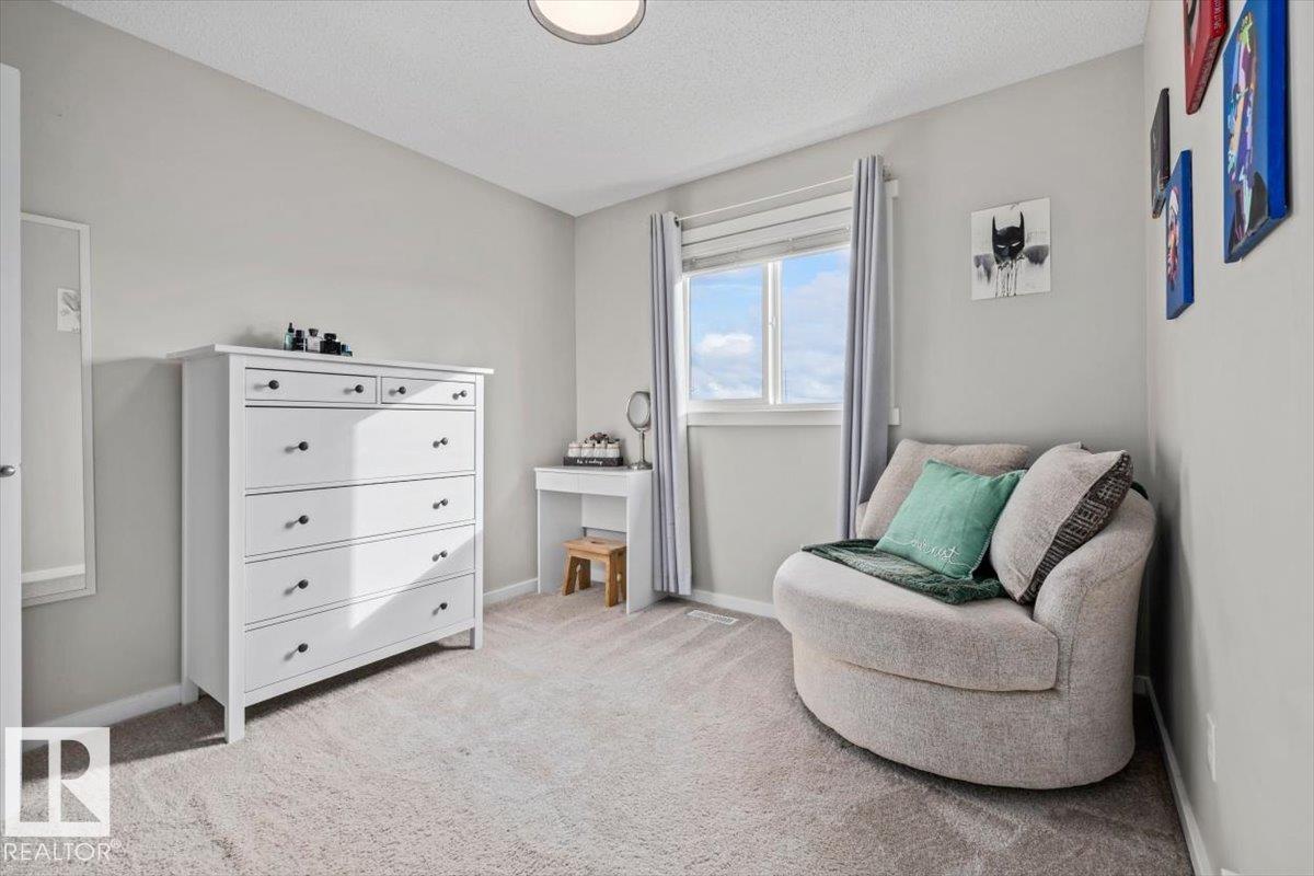 2675 Maple Way NW - 27