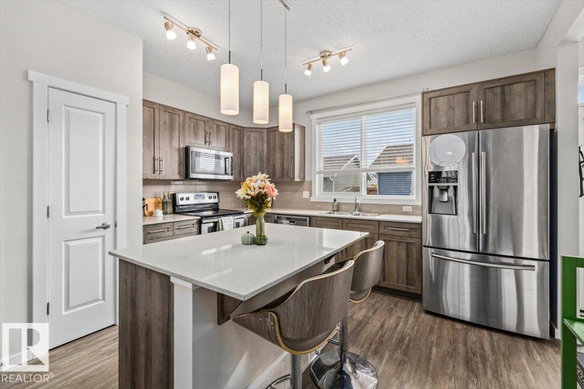 2675 Maple Way NW - 4