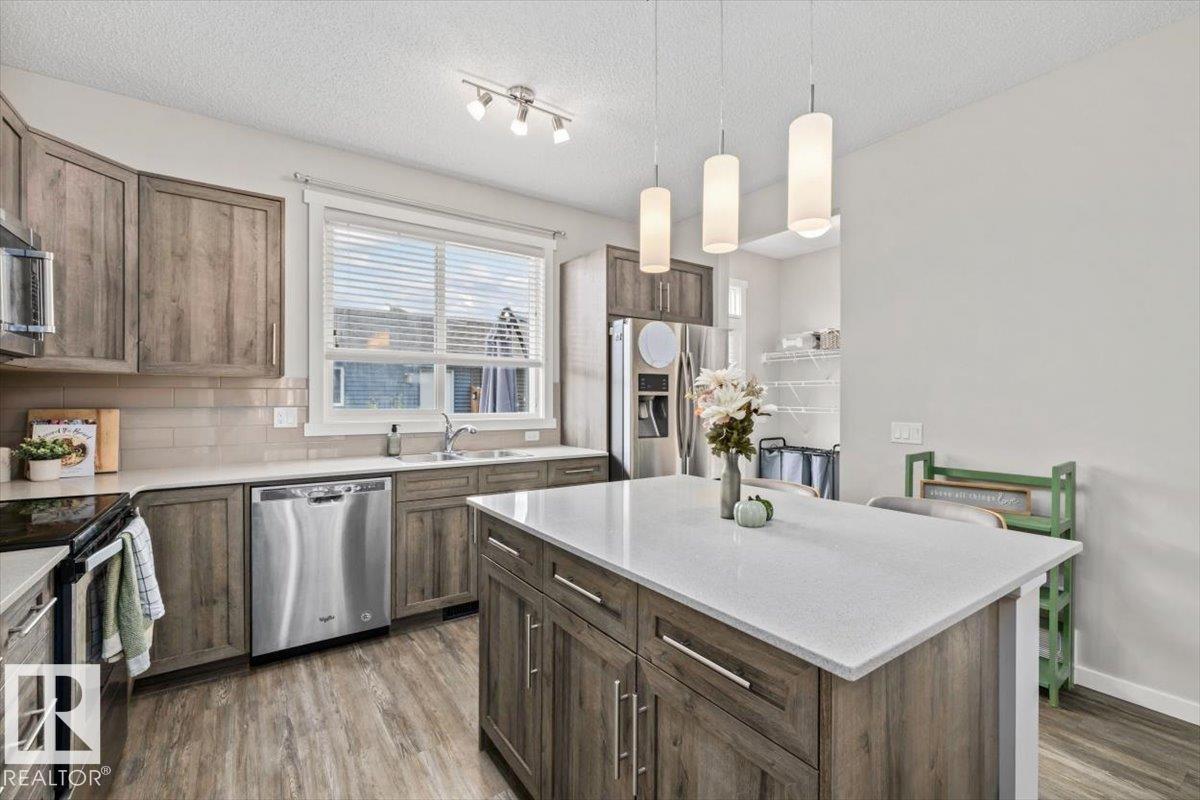 2675 Maple Way NW - 5